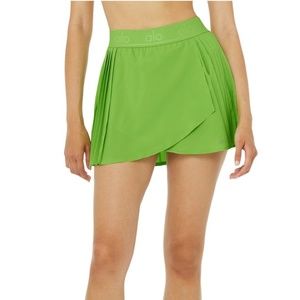 ISO: ALO Yoga ACES TENNIS SKIRT - Green Apple, XS